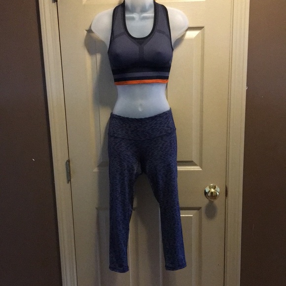 Champion leggings bundle (2) - XS Capri (EUC) - Picture 3 of 7